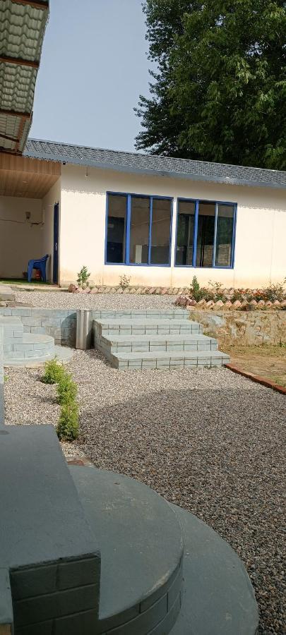 Namah Boutiqueresort Phata Екстериор снимка